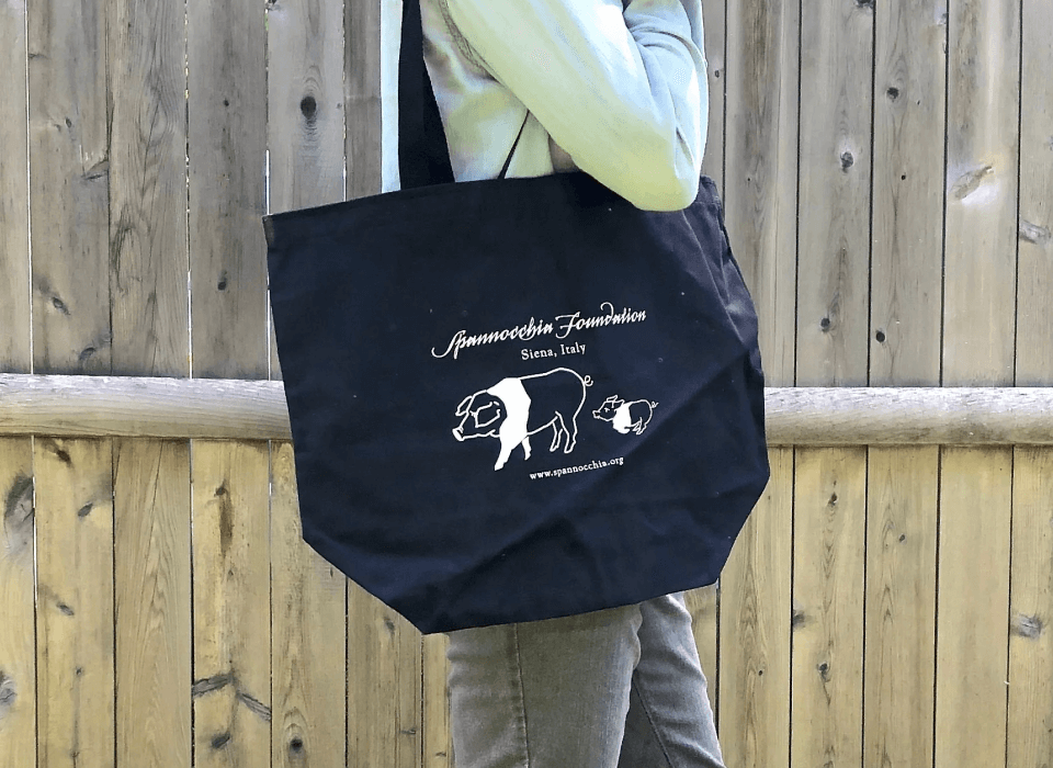 Tote bag